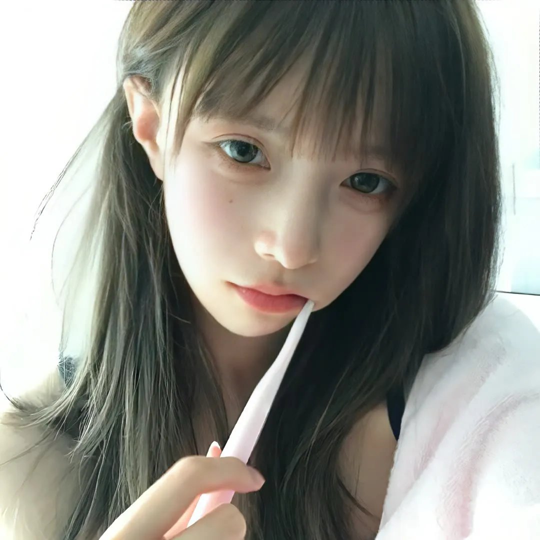 她在梦中跳舞 高清封面