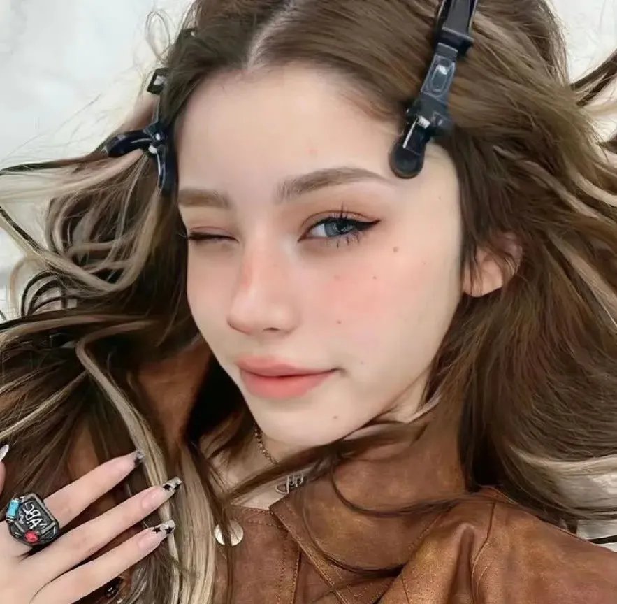 青春的错误 高清封面
